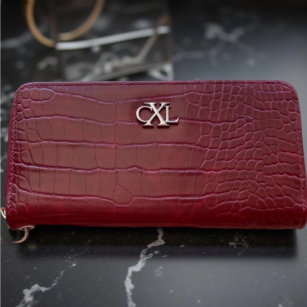 CXL by Christian Lacroix Kara Croco Zip Wristlet Wallet Red NWT Classic - Picture 3 of 7